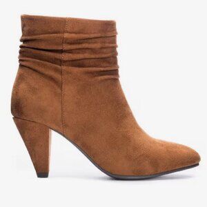 CL By Chinese Laundry Nanda Booties, Brown Camel Suede, sz 8, EUC